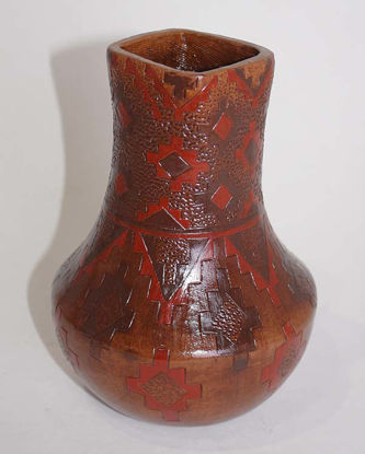 Picture of Navajo Pitch Pottery Lorraine Williams 450